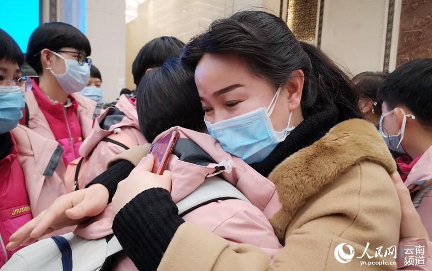  #今日#云南省第四批援助湖北医疗队102人今日出征