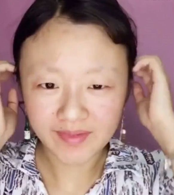 "易容术"了解一下?当美女卸完妆后，我:“大姐?打搅了!