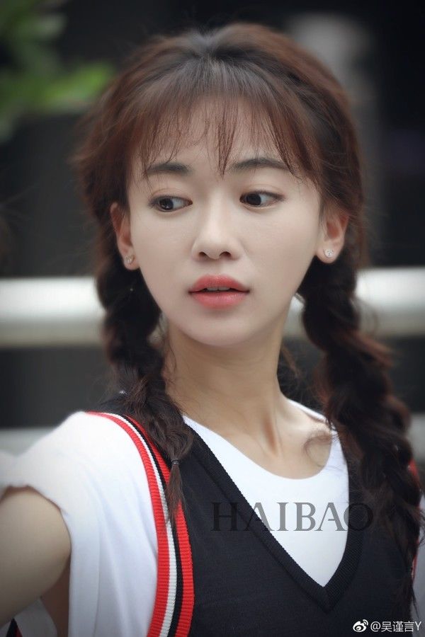 不信50款女星发型没你喜欢的!杨幂小辫超吸睛，＂璎珞＂吴谨言剪