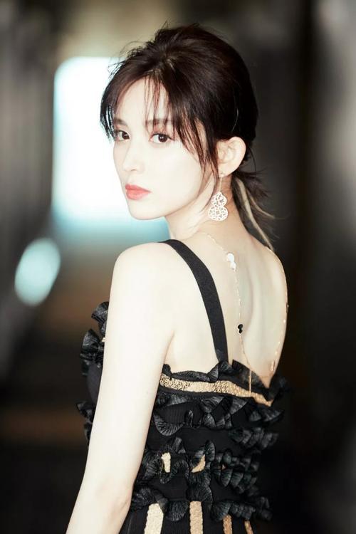 堪比整容的7个发型，谁留谁好看