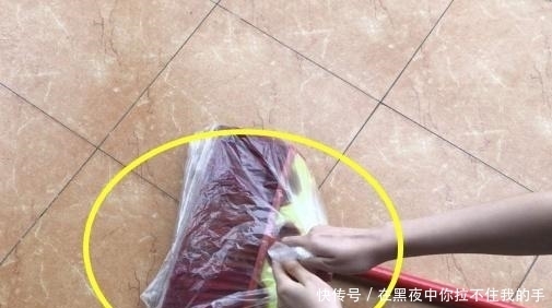  天天：天天打扫，地上一层“毛絮”，这样做“双管齐下”，一个月不用扫