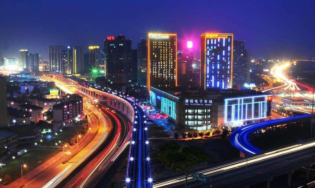  2000亿|中国经济第一强镇，GDP超过2000亿，不在广东，也不在浙