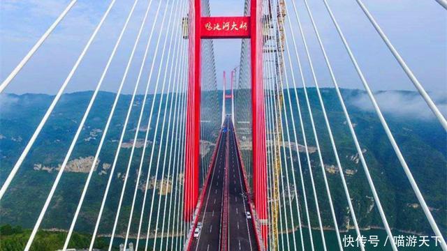 中国建造全球最高“天空之桥”，高565米，获得国际金奖