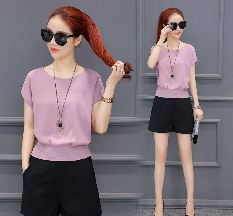 夏季还是短裤套装最受欢迎，穿着凉爽舒适又有型，轻便洋气显年轻