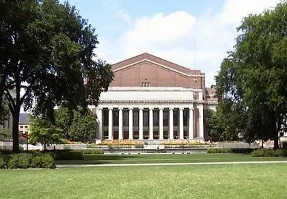 刘强东已回国，律师：他99%几率不会被起诉！外交部这样回应……