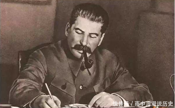 蒋经国和斯大林签订的中苏友好同盟条约，丢了外蒙却不被其父承认