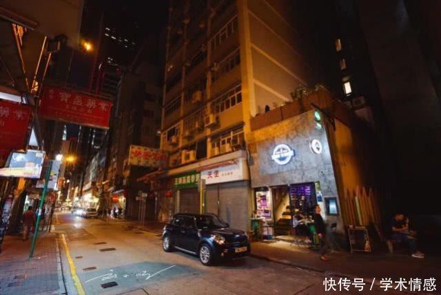 香港马路上最人性化的标语，不强迫车让人，为什么内地想不到