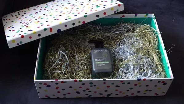 他撩倒了99.9%的女人!王子异演绎行走的衣架，时髦品位究竟如何炼