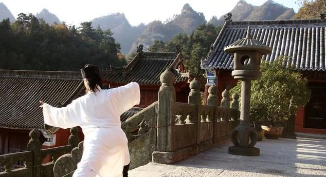 我国“最挣钱”的一座山，一年能挣50多亿，光门票收入就达23亿