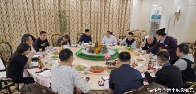 南方游客来东北旅游，每次吃饭都忍不住惊呼：菜量怎么这么大？