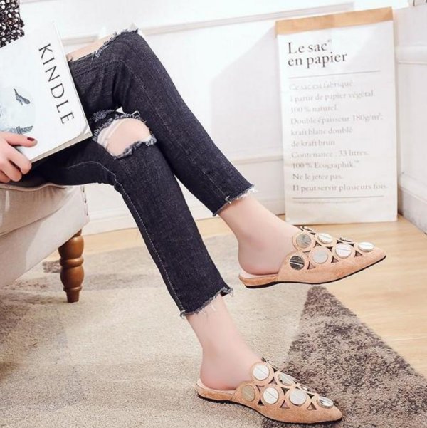 三伏天巨流行的潮流女凉鞋真洋气，时尚舒适真显高，特优雅