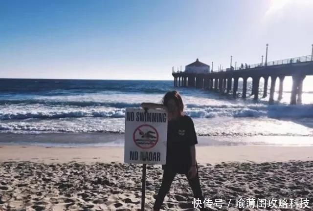 技巧@拍照姿势很尴尬?3个技巧就能解救你!