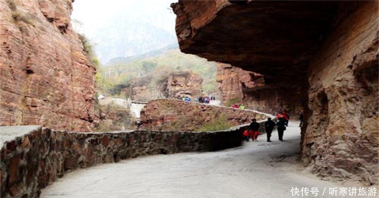 我国最神秘村庄：一个在地下，一个在1700米的悬崖上