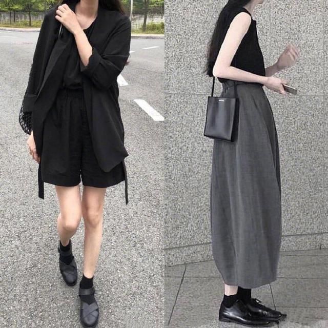 47岁俞飞鸿做客访谈，黑色礼服尽显优雅，不愧是冻龄女神！