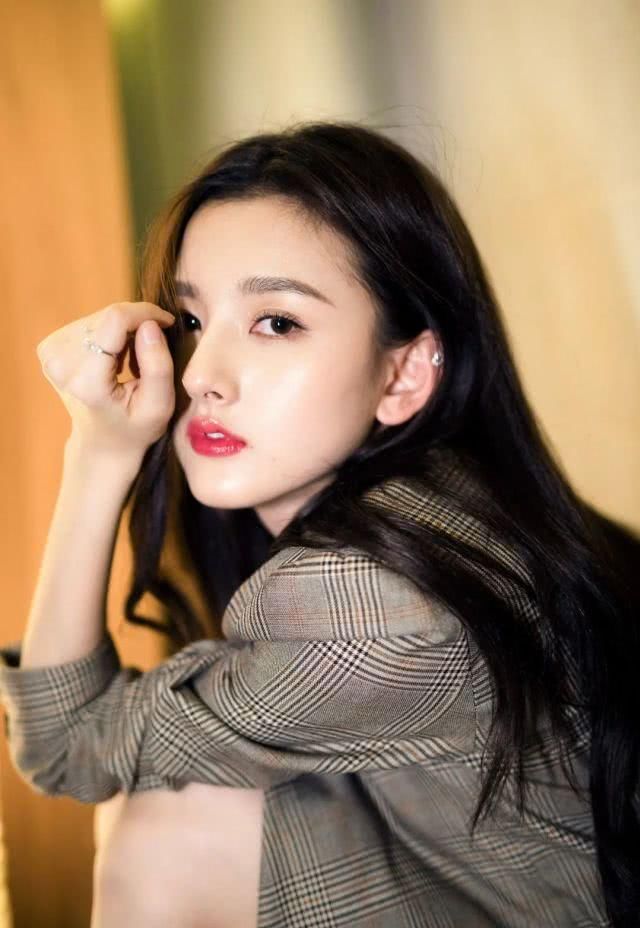  「春天」我，黄皮女生，也想有着春天好面色