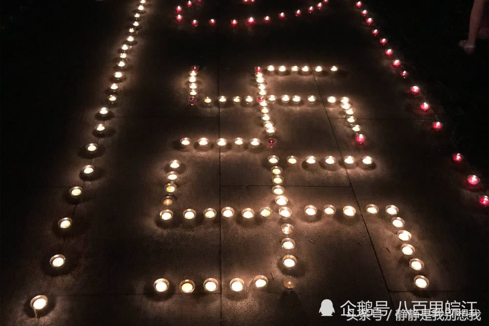 地藏王菩萨1323年诞辰日 数万佛系游人涌入九华山打地铺敬香