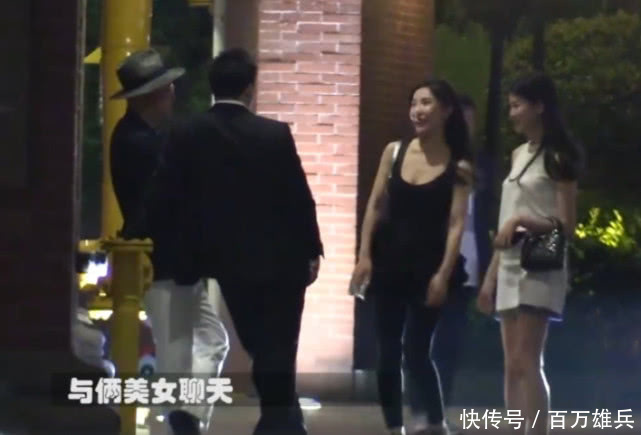  [徐峥]徐峥深夜现身上海，直奔酒吧却不戴口罩，怕被认出还用围巾裹脸