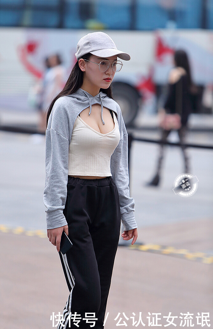 40°高温看重庆 中国美女最多的城市