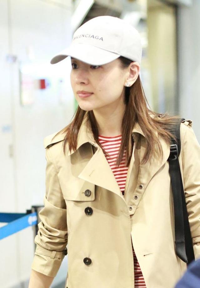 董洁风衣_董洁性感