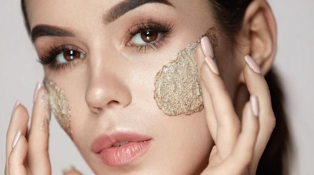  全身■好用的身体磨砂膏，清洁全身祛鸡皮，让肌肤光滑细腻！