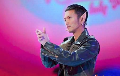 谢霆锋迅速回应食品安全风波，点赞处理方案，但真相如何我不站队