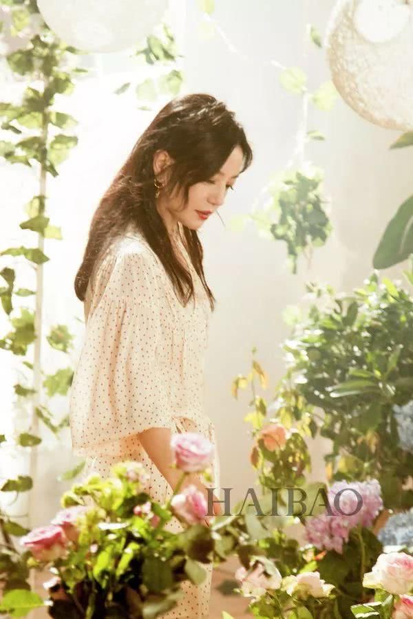 发胖遭群嘲的刘亦菲美回来了?赵薇这次是真瘦了……