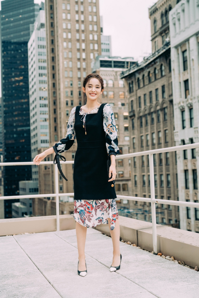 李冰冰景甜娜扎孟美岐金晨现身纽约时装周