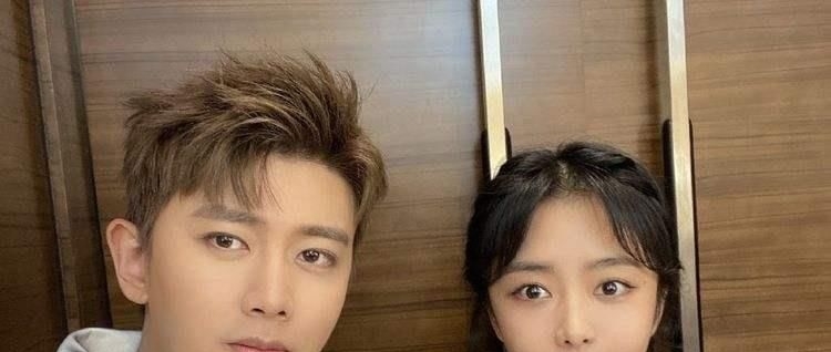 「谭松韵」开播在即! 黄磊被千万修图师“瘦”成吴磊, 妹妹化妆小女初长成