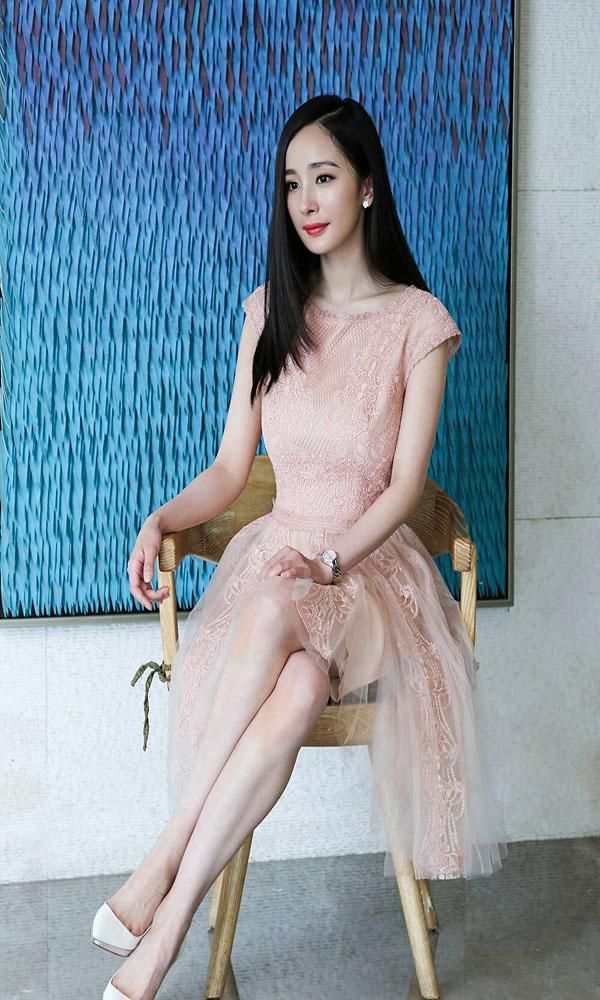 高跟鞋竟然在古时候就有？这款高跟鞋是众多明星的宝物