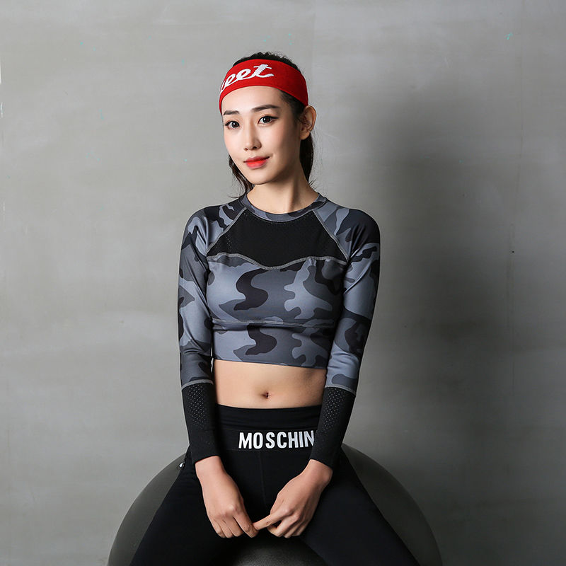 嫂子在健身房穿的真大胆!不知道撩动多少人心，健身房最美女神