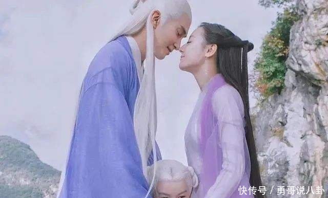 『阿离』《枕上书》为何白滚滚已经长大,阿离模样还没变原因早就暗示了