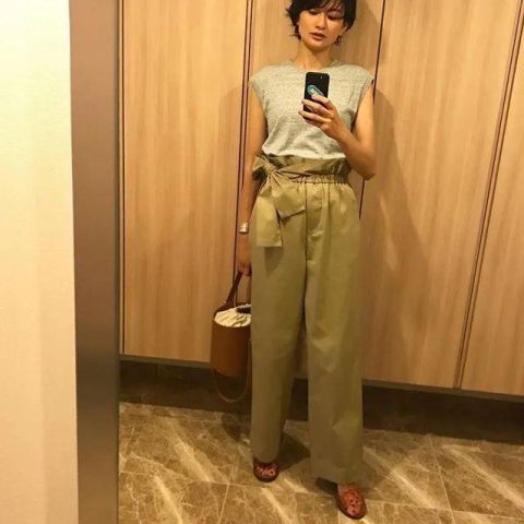  【渡辺佳子】40岁+的妈妈还活跃在时尚杂志 她的裤装的搭配让你都想拷贝