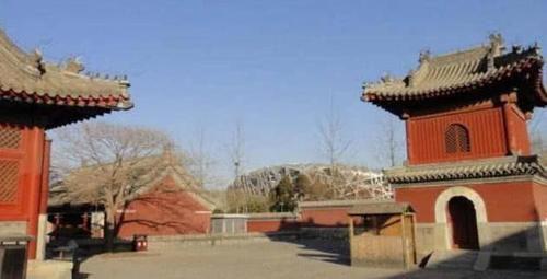 最牛“钉子户”,水立方都要为它让路,拆迁队直言:真不敢动