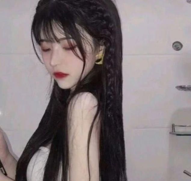  脸上|女孩子脸上有这“3标志”，天生的“短发公主”，男神会悄悄心动哟！