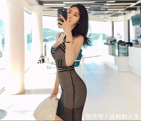 颜值满分的紧身裙美女，尽情绽放成熟女人别样的魅力！