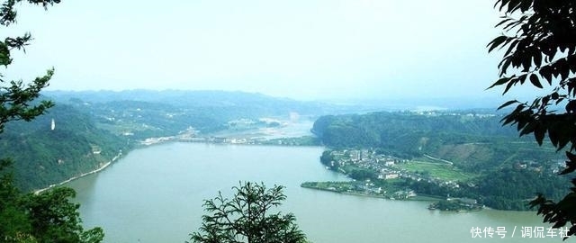 四川不只有成都，竟藏了一个小柬埔寨，开车去一趟18分钟胜似出国