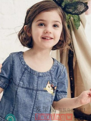 儿童可爱短发发型 呆萌可爱惹人疼爱