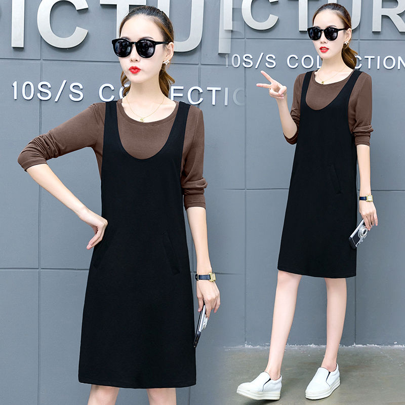 终于入秋转季了，老婆把连衣裙全扔了，换上这秋套装，美嫩又洋气