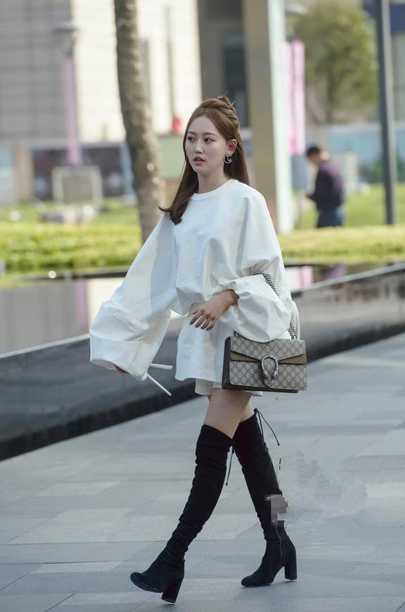 街拍: 穿的好, 就会有羡慕的眼光 第五位你美到我了