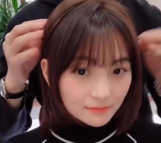  适合■女人过40岁后，为何“剪短发”更适合？这3个原因，考虑太周到！