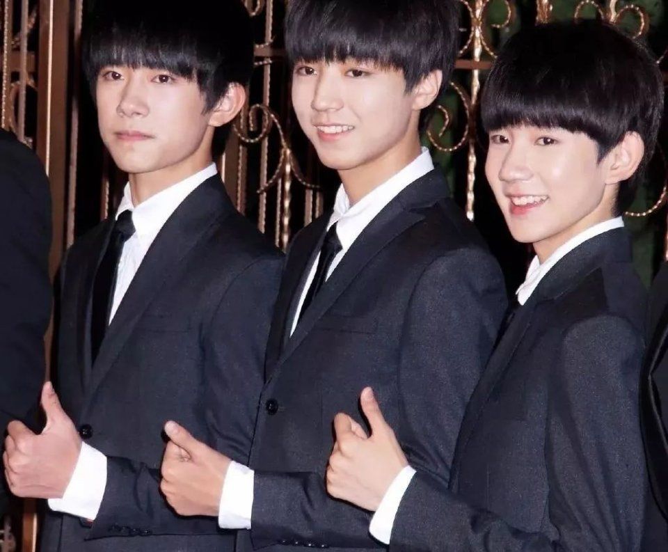 传小米将A股港股同上市将发全球最大IPO;万达