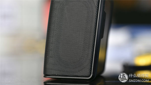 蓝牙音箱发烧 篇一:回归传统却内藏暗涌 -简评Klipsch 杰士 的小体积重量级蓝牙音箱GROOVE