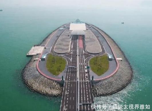  #海底隧道#港珠澳大桥海底隧道6700米，漏水了怎么逃生？看完佩