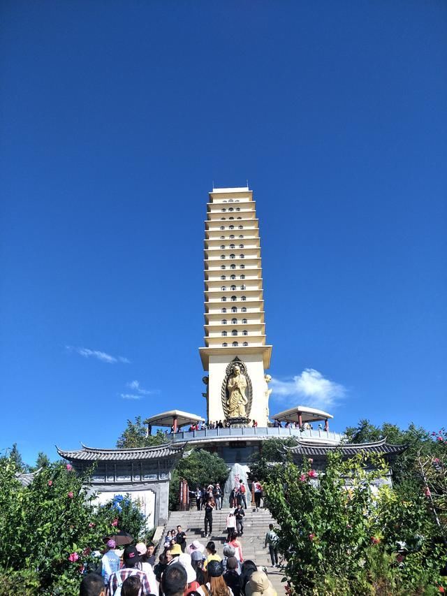 云南旅游跟团好还是自由行好？看看我的经验