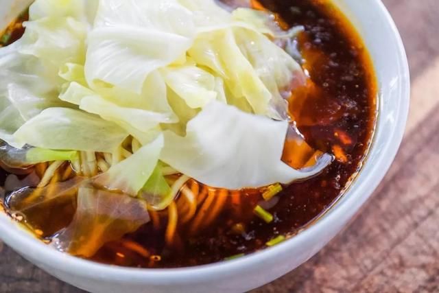 解放碑，凭啥子代表重庆？