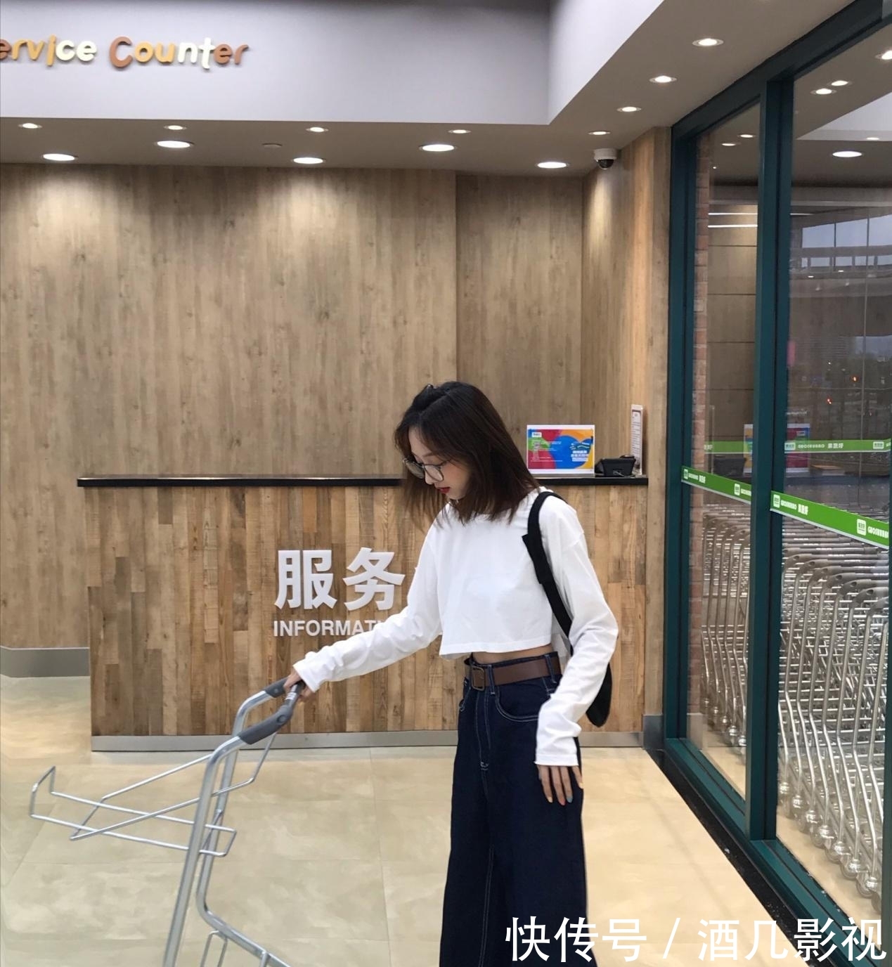  [不失]漂亮的时髦小姐姐，简约随性又不失高级感，甜系女生不妨试试看