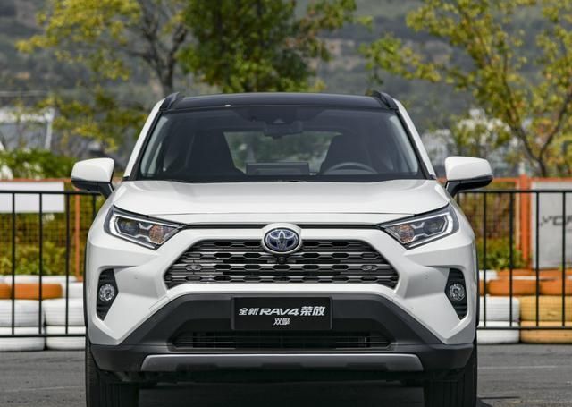  『亲民』气势不输途昂，进口2.0L+CVT，全系标配LED大灯，比汉兰达亲民