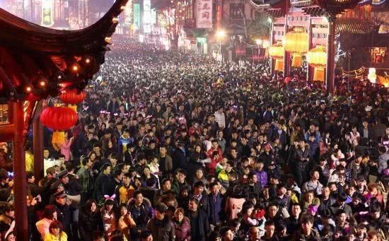 南京5大夜游景点：有“中国第一历史文化名河”，有吃货们的天堂