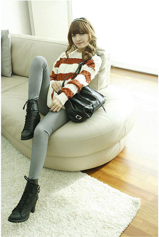 标配的打底裤，让女人轻松秀出身姿，太唯美！