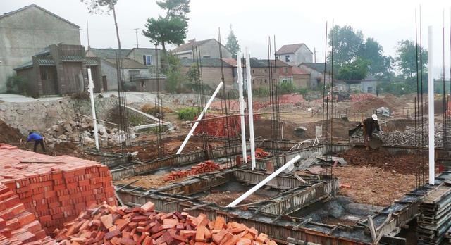  花点■农民朋友注意，开工建房这3个基础问题要做好，哪怕多花点